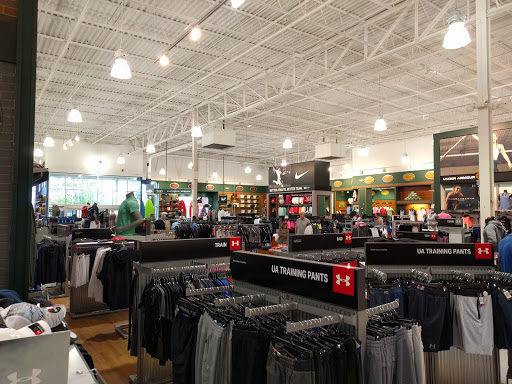 DICK'S Sporting Goods