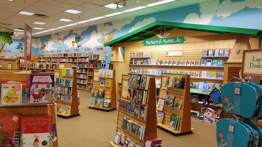 Book Store «Barnes & Noble», reviews and photos, 14347 W Colfax Ave, Golden, CO 80401, USA