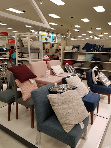 Department Store «Target», reviews and photos, 7 Allstate Rd, Dorchester, MA 02125, USA