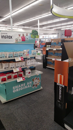 Office Supply Store «Staples», reviews and photos, 300 US-202, Raritan, NJ 08869, USA