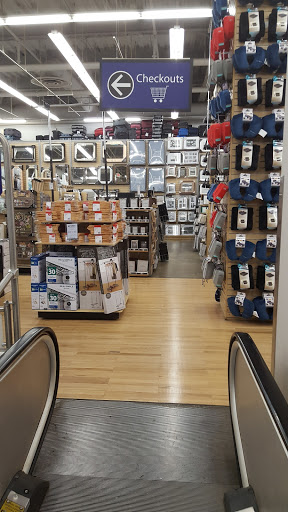 Department Store «Bed Bath & Beyond», reviews and photos, 251 E Main St, Elmsford, NY 10523, USA