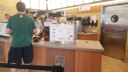 Fast Food Restaurant «Chick-fil-A», reviews and photos, 4812 Northwest Hwy, Crystal Lake, IL 60014, USA