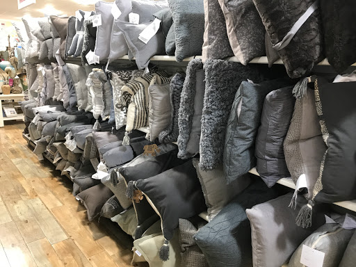 Furniture Store «HomeGoods», reviews and photos, 13580 SW 120th St, Miami, FL 33186, USA