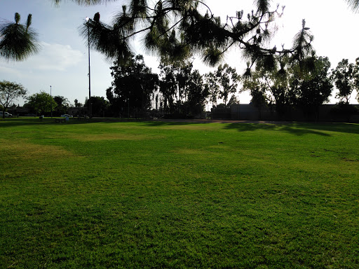Park «Amelia Mayberry Park», reviews and photos, 13201 Meyer Rd, Whittier, CA 90605, USA