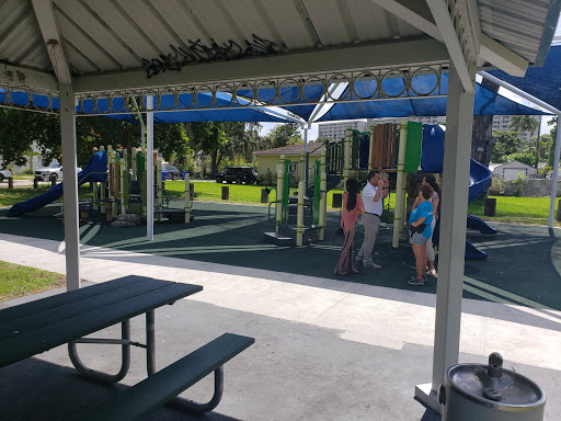 Park «Grove Mini Park», reviews and photos, NW 15th Ave & NW 8th Street, Miami, FL 33125, USA