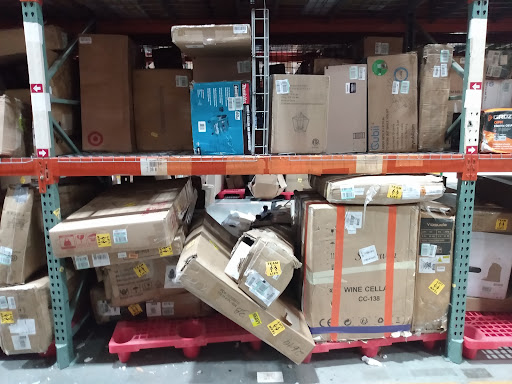 Amazon Returns Center CVG2 in Hebron, Kentucky - Zaubee