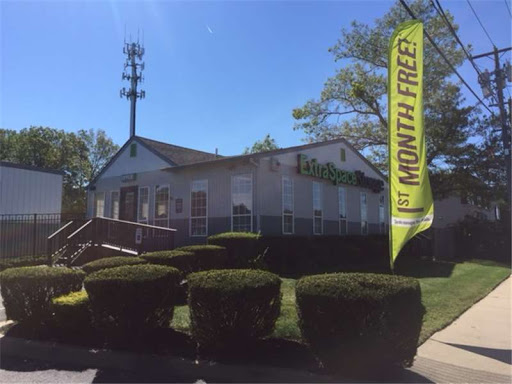 Storage Facility «Extra Space Storage», reviews and photos, 14 Francis Mooney Dr, Ridge, NY 11961, USA