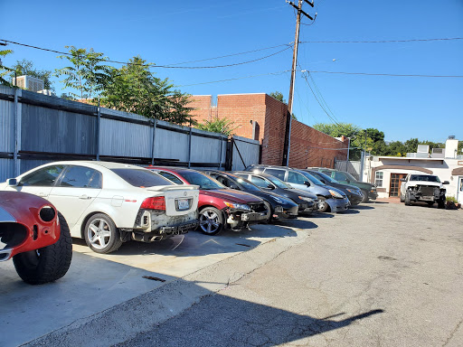 Auto Body Shop «GARYS AUTO COLLISION CENTER», reviews and photos, 24247 Railroad Ave, Newhall, CA 91321, USA
