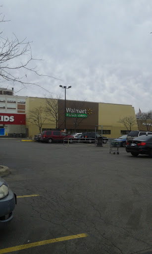 Supermarket «Walmart Neighborhood Market», reviews and photos, 2551 W Cermak Rd, Chicago, IL 60608, USA
