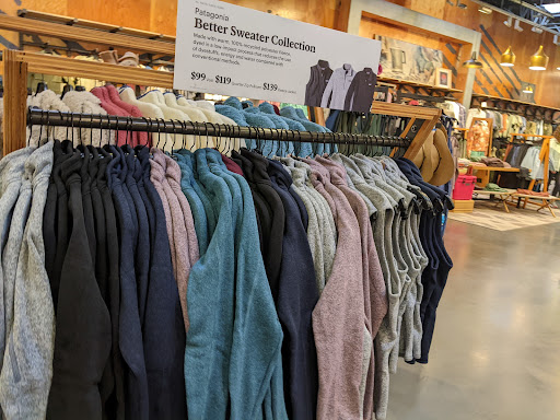 Outdoor Sports Store «REI», reviews and photos, 161 Town Square Pl, King of Prussia, PA 19406, USA