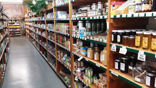 Grocery Store «Bear Foods Natural Market», reviews and photos, 125 E Woodin Ave, Chelan, WA 98816, USA