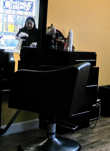 Hair Salon «Villalona Hair Salon», reviews and photos, 485 Hamilton St, Somerset, NJ 08873, USA