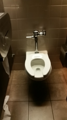 Movie Theater «Studio Movie Grill», reviews and photos, 5655 Colleyville Blvd #300, Colleyville, TX 76034, USA