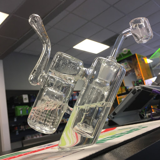 Tobacco Shop «Green Light Smoke Shop», reviews and photos, 466 Rayford Rd #104, Spring, TX 77386, USA