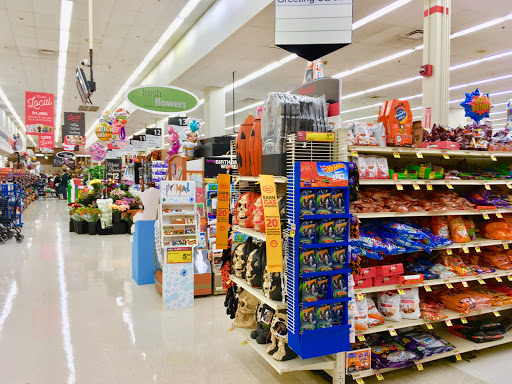 Grocery Store «Jewel-Osco», reviews and photos, 150 W Main St, Barrington, IL 60010, USA