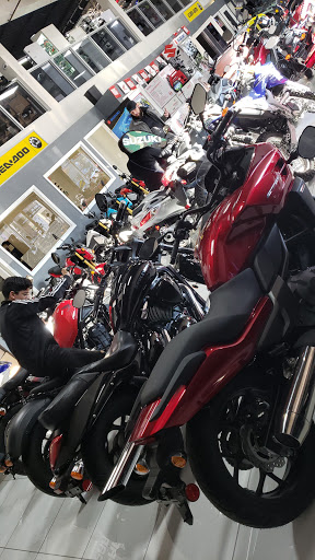Motorcycle Dealer «Crossbay Motorsports of Howard Beach», reviews and photos, 164-01 Cross Bay Blvd, Howard Beach, NY 11414, USA