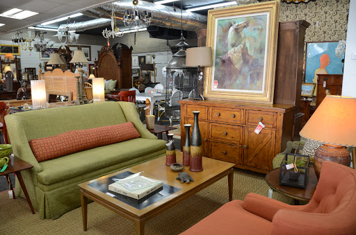Consignment Furniture & Furnishings - Wallpaper & Designer Home Consignments