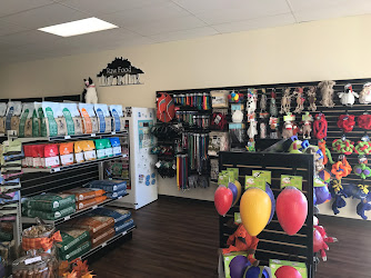 EarthWise Pet Supply & Grooming Huntington Beach