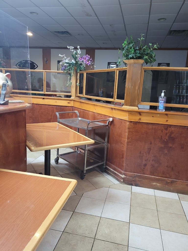 Yum's Restaurant 20708