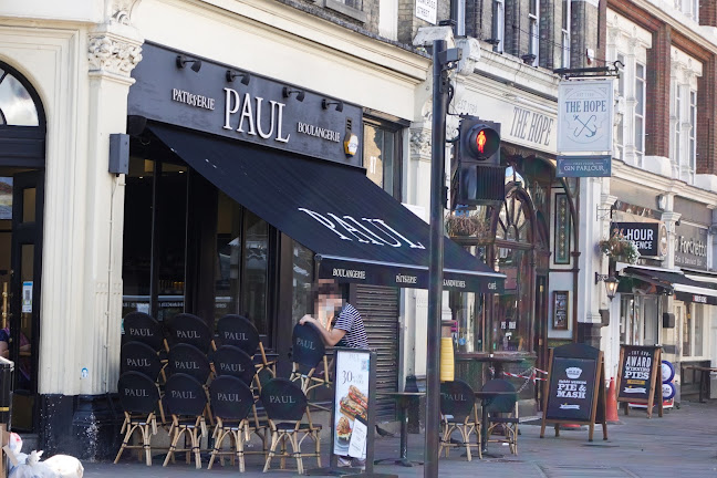 PAUL Charterhouse - Restaurant
