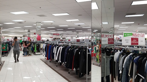 Clothing Store «Burlington Coat Factory», reviews and photos, 3800 US-98 #510, Lakeland, FL 33809, USA