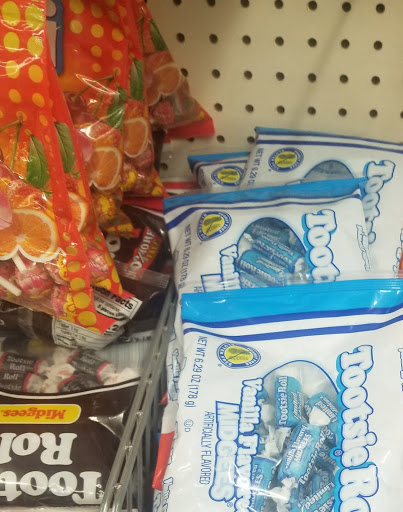 Dollar Store «Dollar Tree», reviews and photos, 21835 Pontiac Trail, South Lyon, MI 48178, USA