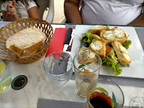 Plats et boissons du Restaurant français Les trois Fleurs à Limalonges - n°2