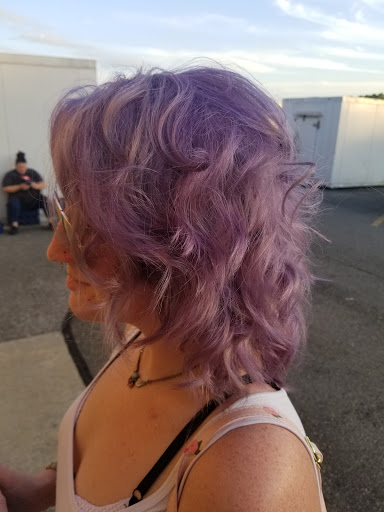 Hair Salon «Famous Hair», reviews and photos, 218 Park Dr Ste E, Weirton, WV 26062, USA