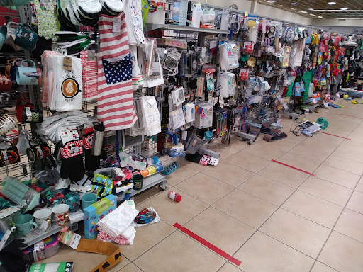 Clothing Store «Burlington Coat Factory», reviews and photos, 31940 Gratiot Ave, Roseville, MI 48066, USA