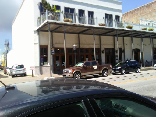 Liquor Store «Frankies Liquor Store», reviews and photos, 2218 Strand, Galveston, TX 77550, USA