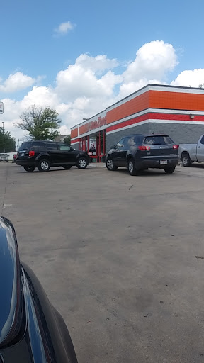 Auto Parts Store «AutoZone», reviews and photos, 1210 E 63rd St, Kansas City, MO 64110, USA