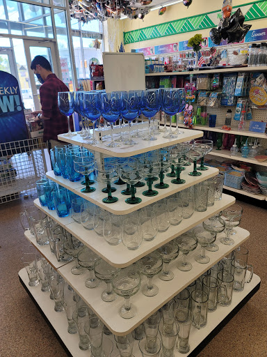 Dollar Store «Dollar Tree», reviews and photos, 13 Washington Ave, Belleville, NJ 07109, USA