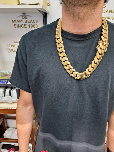 Jeweler «French Jewelry Renee De Paris Incorporated», reviews and photos, 6608 Collins Ave, Miami Beach, FL 33141, USA