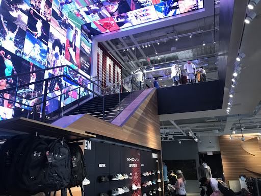 Clothing Store «Under Armour Brand House», reviews and photos, 800 Boylston St #049, Boston, MA 02199, USA