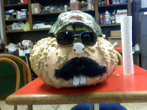 Qualls Auto Salvage, 190 Trent Rd, Lafayette, TN 37083, USA, 