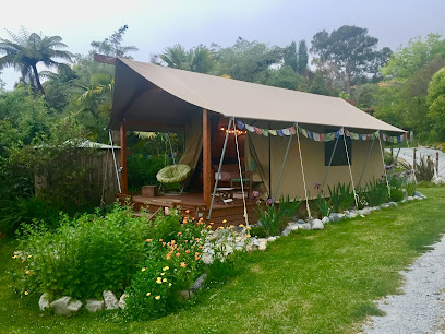 Omarama Oasis - Glamping in a Permaculture Paradise, South Island of New Zealand