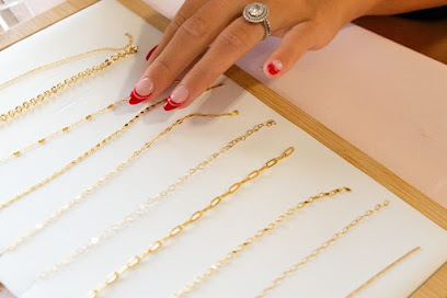 Linked Amore | Permanent Jewelry in Bend, OR