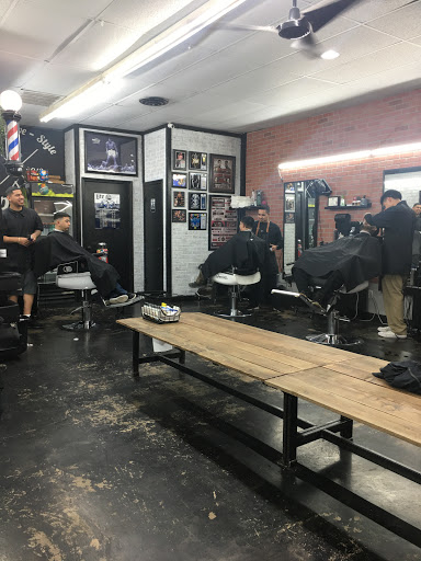 Barber Shop «Uppercuts Barber Shop», reviews and photos, 429 W Pioneer Pkwy, Grand Prairie, TX 75051, USA