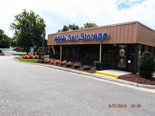 Self-Storage Facility «AAAA Self Storage & Moving», reviews and photos, 217 Harpersville Rd, Newport News, VA 23601, USA