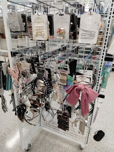 Clothing Store «Ross Dress for Less», reviews and photos, 958 W Street Rd, Warminster, PA 18974, USA