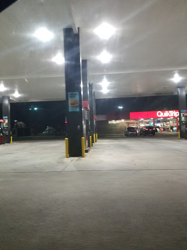 Gas Station «QuikTrip», reviews and photos, 4745 Jonesboro Rd, Union City, GA 30291, USA