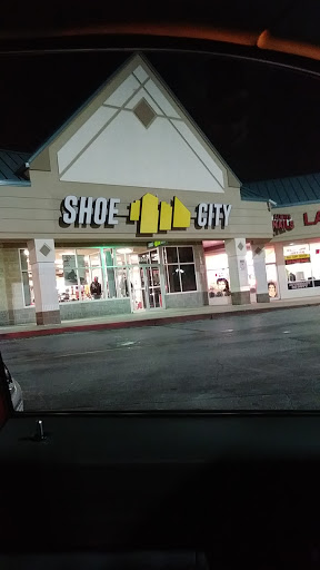 Perring Parkway Shoe City, 2333 Cleanleigh Dr, Parkville, MD 21234, USA, 