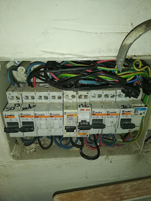 RB ÉLECTRICITÉ à Saint-Julien
