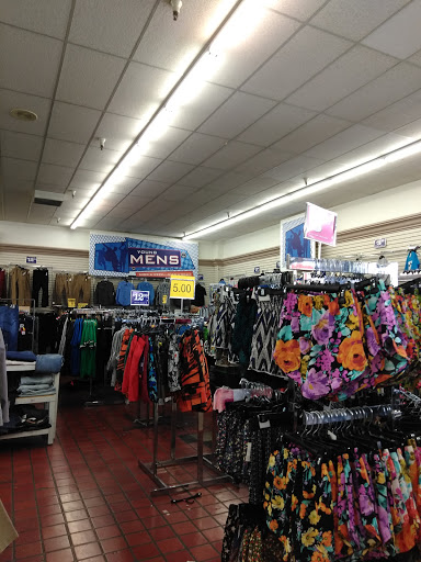 Discount Store «Fallas Paredes Discount Stores», reviews and photos, 4321 W Bethany Home Rd, Glendale, AZ 85301, USA