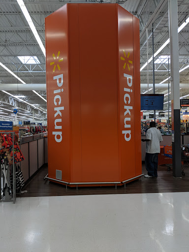 Department Store «Walmart Supercenter», reviews and photos, 5226 Sigmon Rd, Wilmington, NC 28403, USA