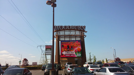 Shopping Mall «Woodburn Premium Outlets», reviews and photos, 1001 N Arney Rd, Woodburn, OR 97071, USA