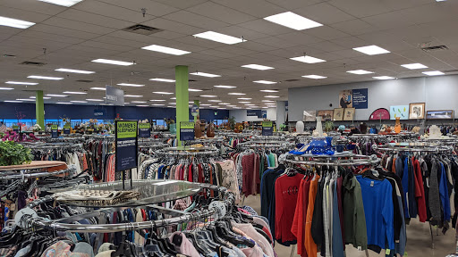 Thrift Store «Goodwill Aurora - E. Iliff», reviews and photos, 15509 E Iliff Ave, Aurora, CO 80013, USA