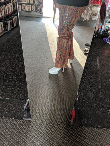 Shoe Store «FunkyPair.com», reviews and photos, 14632 Beach Blvd, Westminster, CA 92683, USA