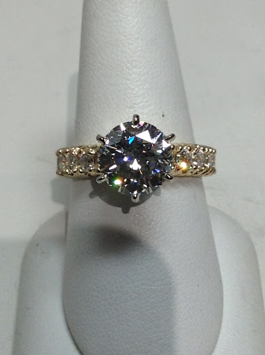 Jeweler «La Jolla Fine Jewelry», reviews and photos, 111 S Main St, Chelsea, MI 48118, USA