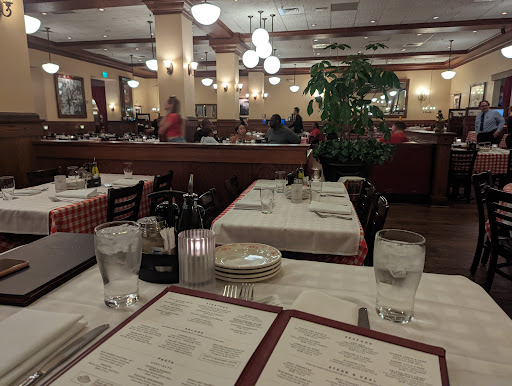 Shopping Mall «Denver Pavilions», reviews and photos, 500 16th St, Denver, CO 80202, USA